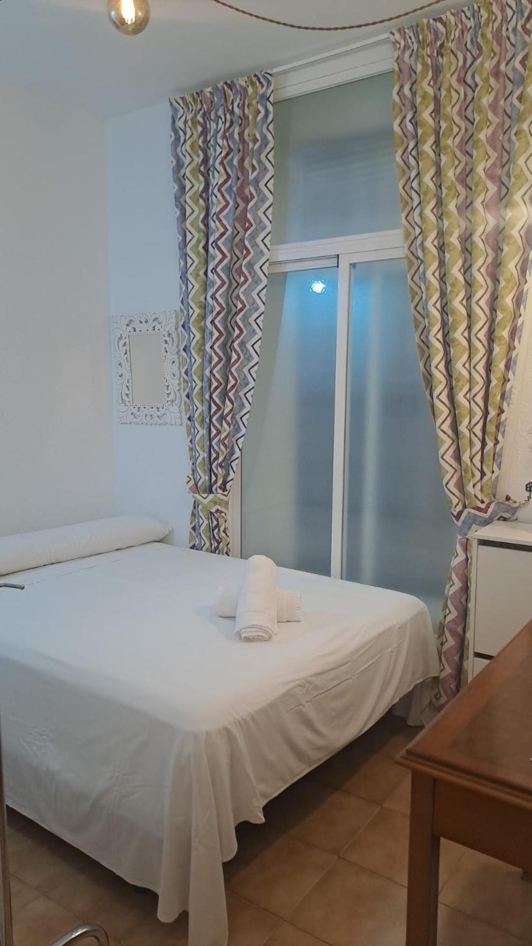 โฮสทอล คอสตา อซูล Hotel กรานาดา ภายนอก รูปภาพ